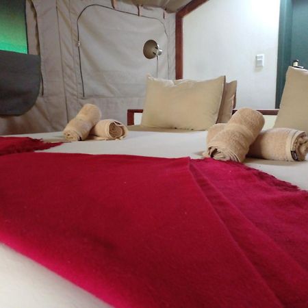 ホテル Zambezi Mubala Camp カティマ・ムリロ エクステリア 写真