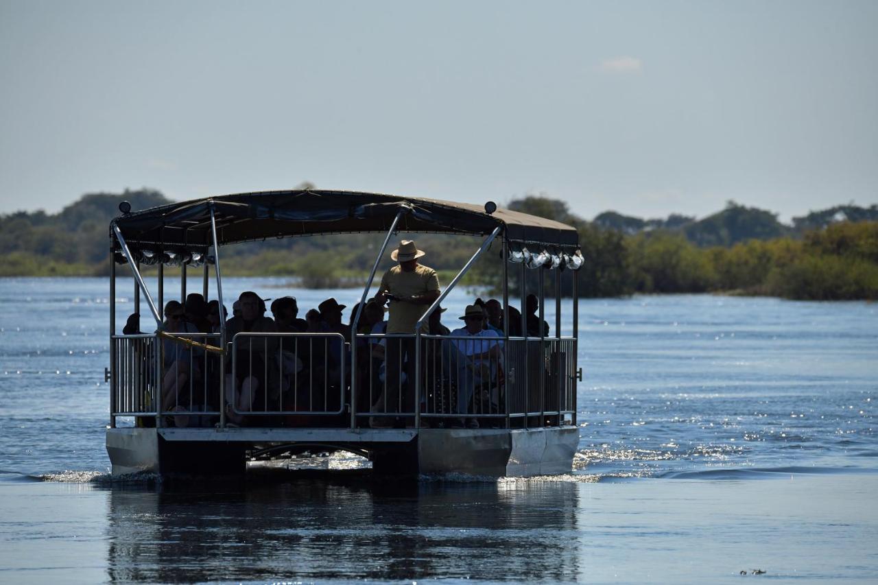 ホテル Zambezi Mubala Camp カティマ・ムリロ エクステリア 写真